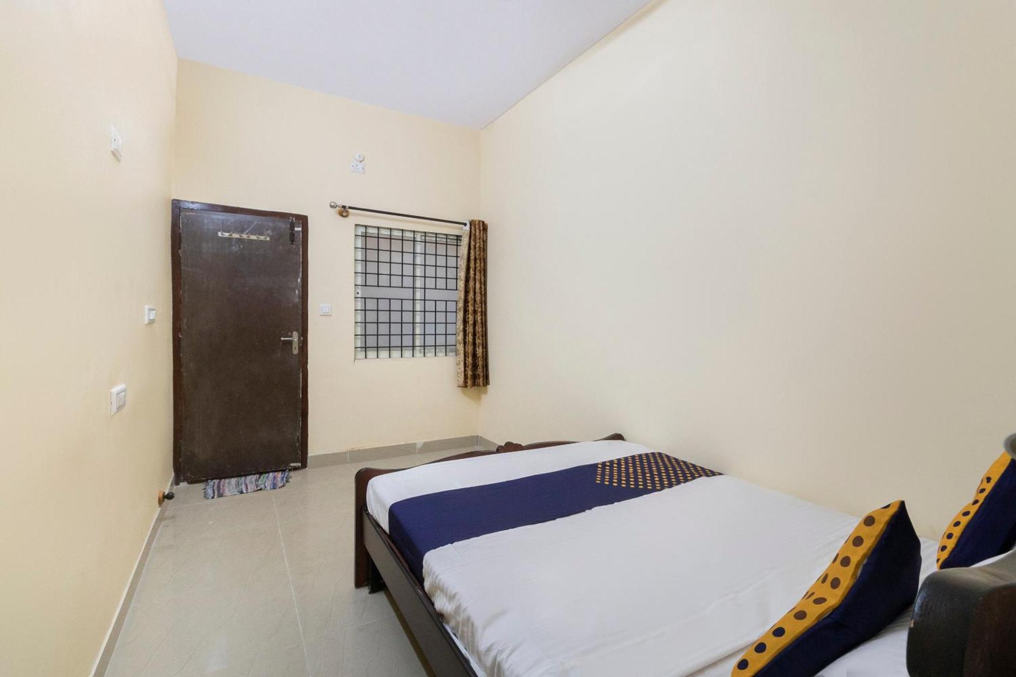 Spot On Ssr Lodging And Boarding Bangalore Dış mekan fotoğraf